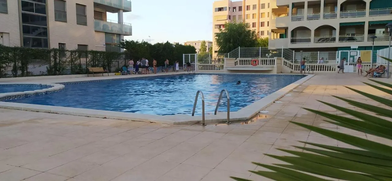 Apartament Vacaciones En Pineda Con 2 Piscinas, Playa A 5 Min La Pineda